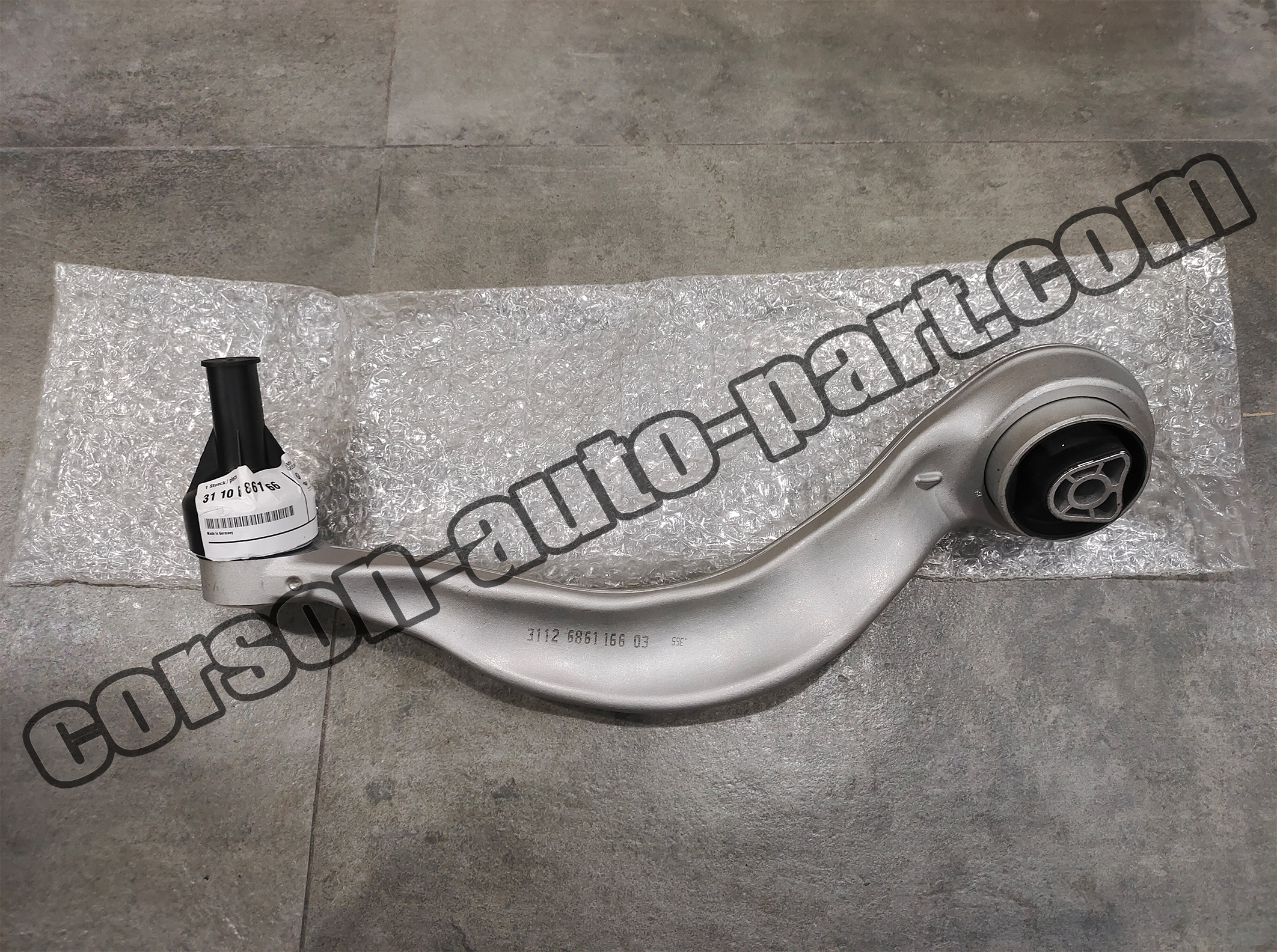 BMW 31106861166 Rubber Mounting Right Tension Strut