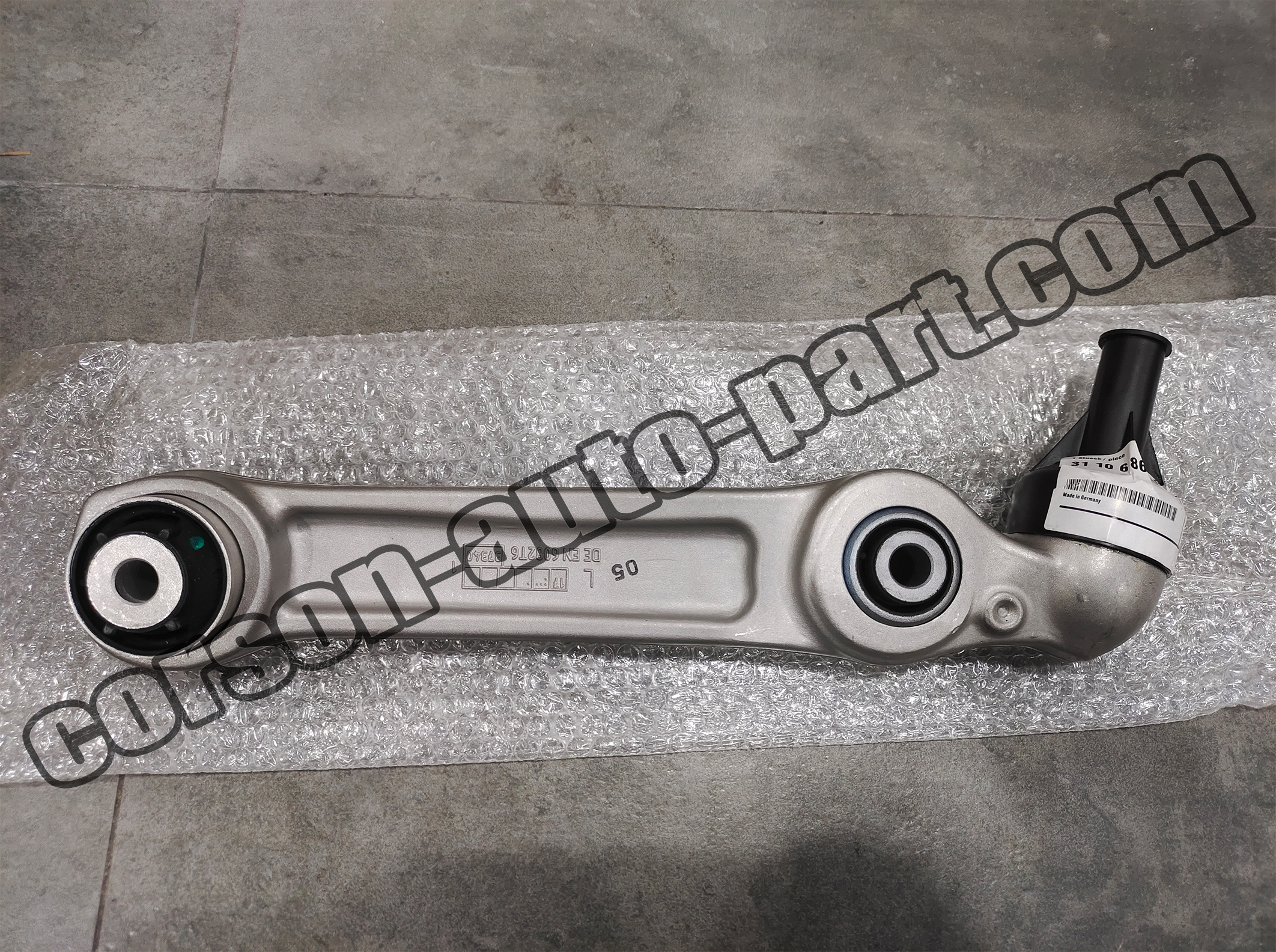 BMW 31106861169 Bottom Rubber Mount Wishbone, Left