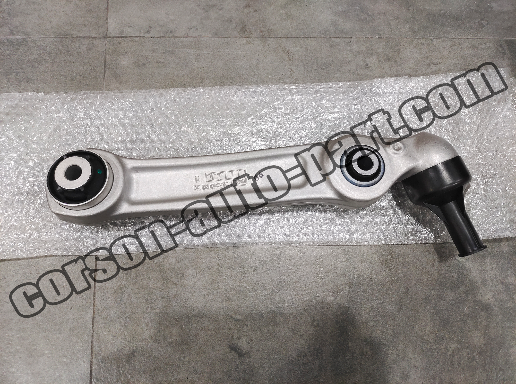 BMW 31106861170 Bottom Rubber Mount Wishbone, Right