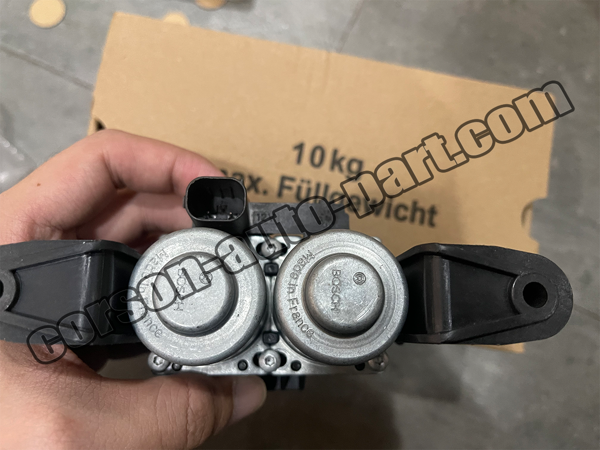 BMW 64128374995 Water Valve  64128372016  64128391000