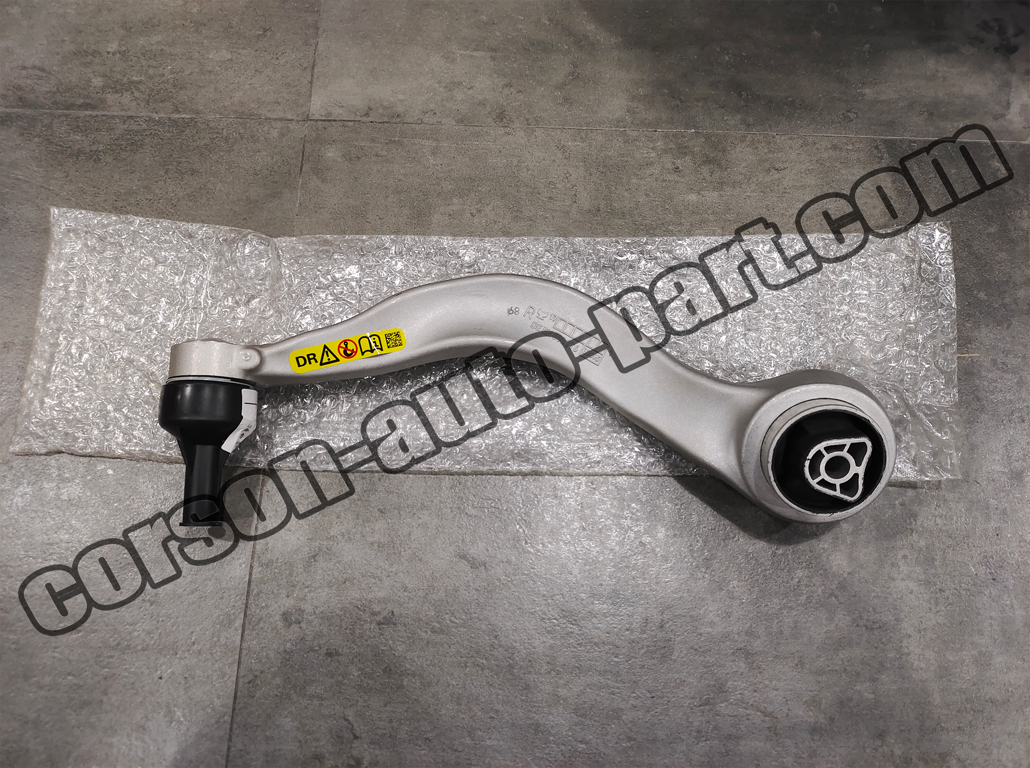 BMW 31106861166 Rubber Mounting Right Tension Strut