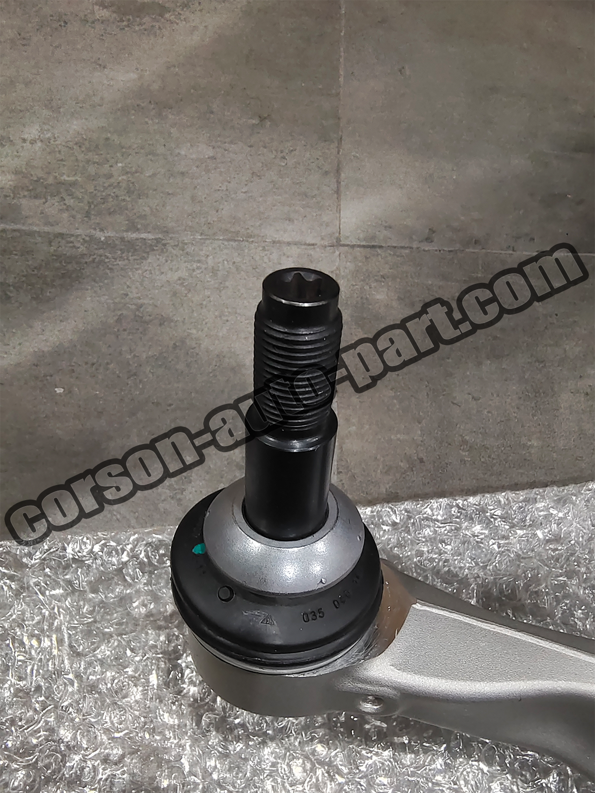 BMW 31106861166 Rubber Mounting Right Tension Strut