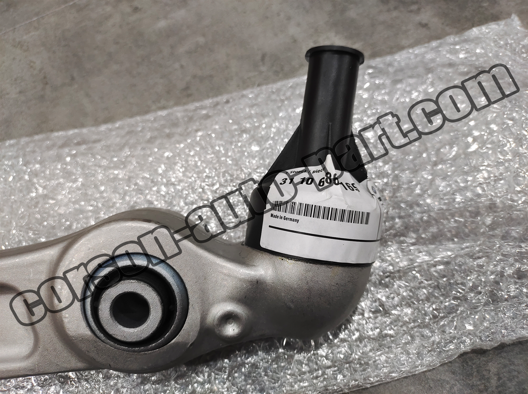 BMW 31106861169 Bottom Rubber Mount Wishbone, Left